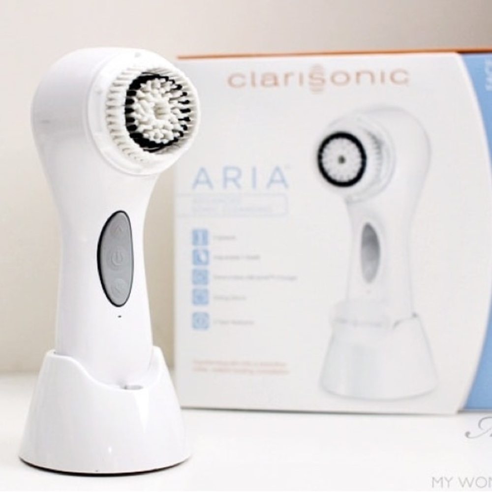 NEW Clarisonic Aria White Cleansing System